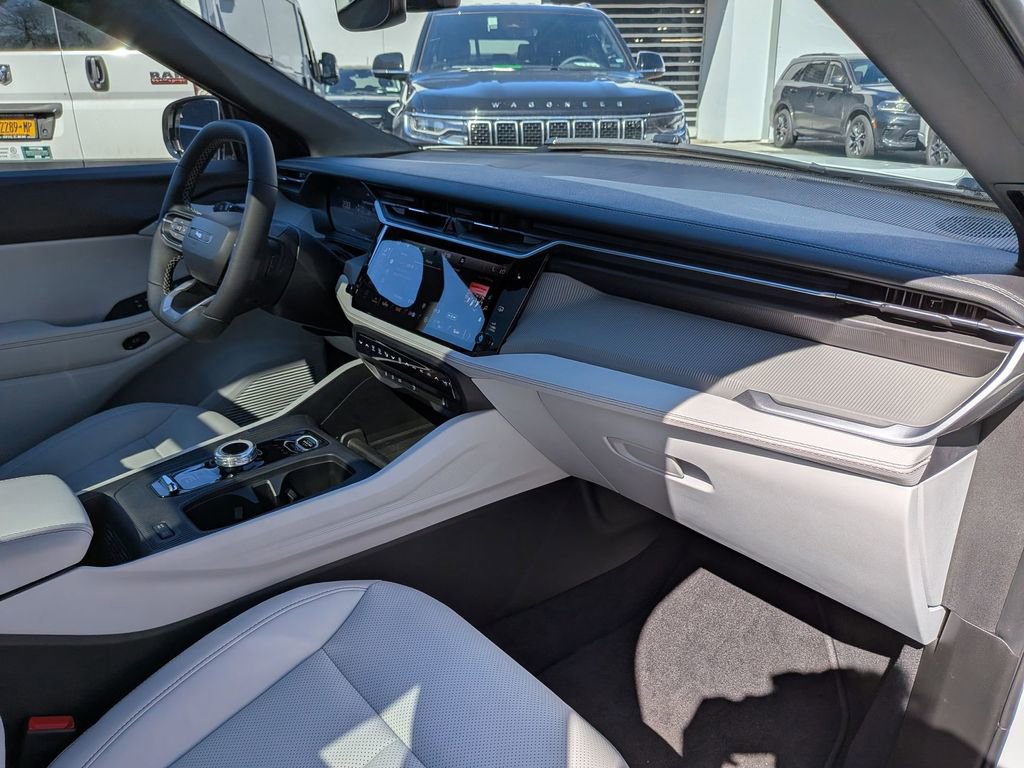 New 2026 Jeep Cherokee Limited AWD/4WD image 23