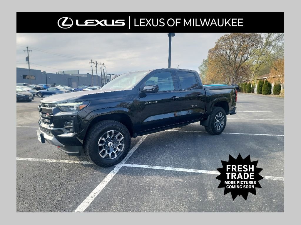Used 2024 Chevrolet Colorado Z71 w/ Z71 Convenience Package 2 AWD/4WD image 1
