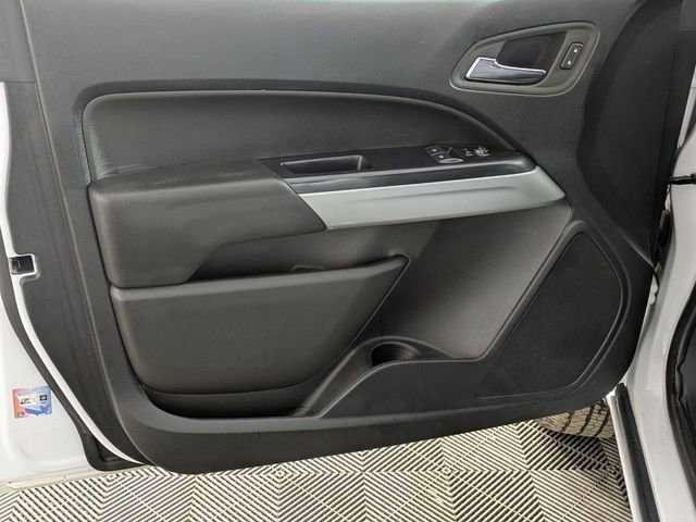 Used 2022 Chevrolet Colorado LT w/ Safety Package image 14