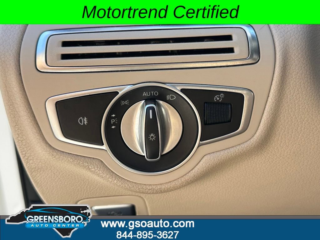 Used 2020 Mercedes-Benz C 300 4MATIC Sedan image 33