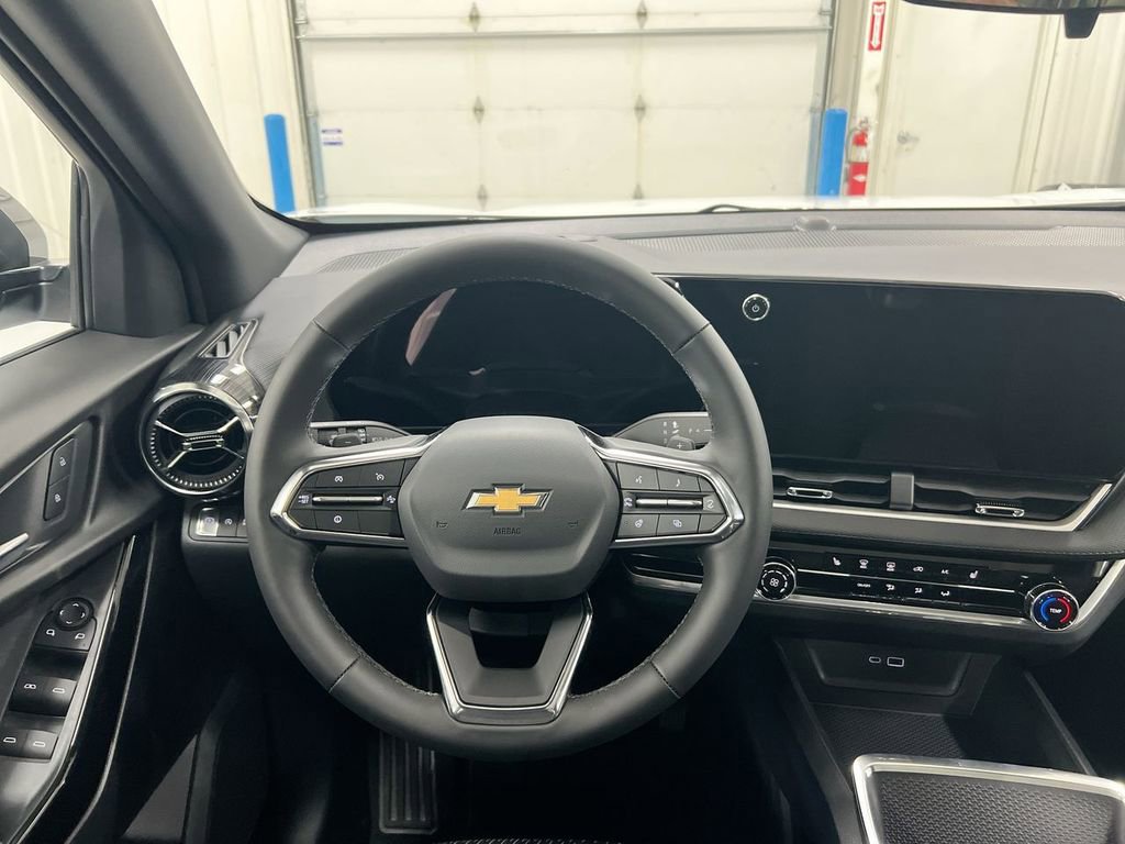 New 2026 Chevrolet Equinox LT image 11