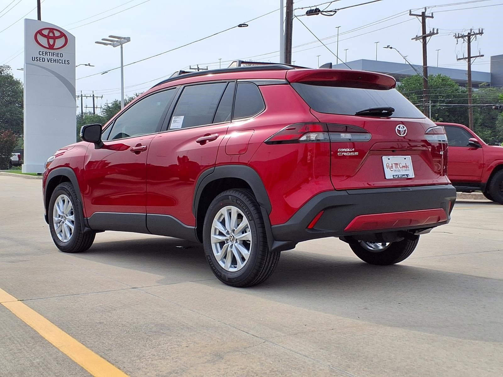 New 2026 Toyota Highlander Platinum AWD/4WD image 7