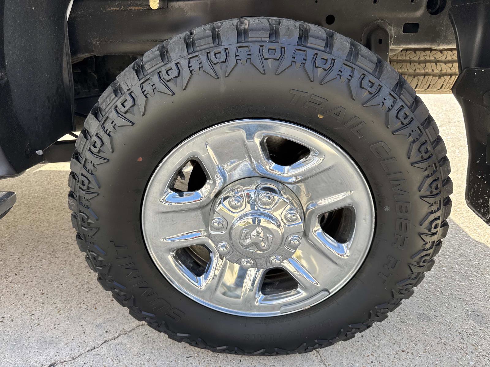 Used 2020 RAM 2500 Big Horn AWD/4WD image 4