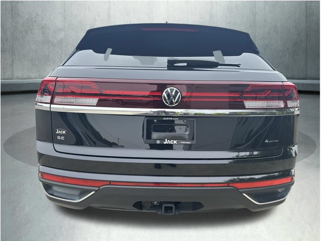 Used 2024 Volkswagen Atlas Cross Sport SE AWD/4WD image 4