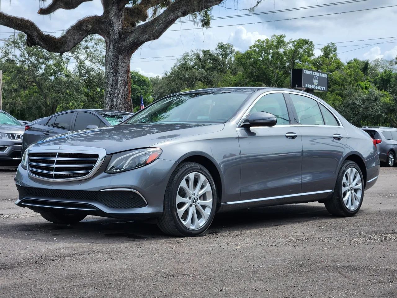 Used 2018 Mercedes-Benz E 300 4MATIC w/ Premium 1 Package image 3