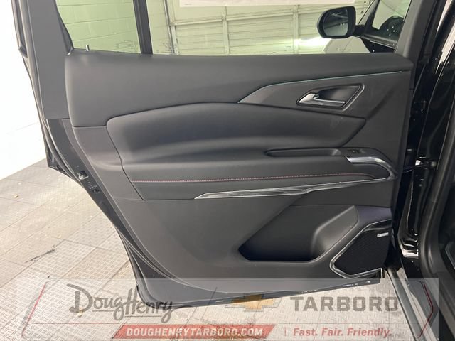 New 2026 Chevrolet Traverse RS w/ LPO, Floor Liner Package AWD/4WD image 36