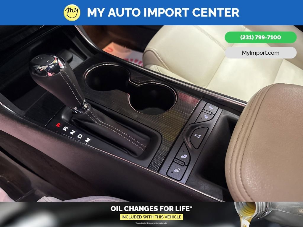 Used 2018 Chevrolet Impala LT w/ Sunroof and Spoiler Package image 23