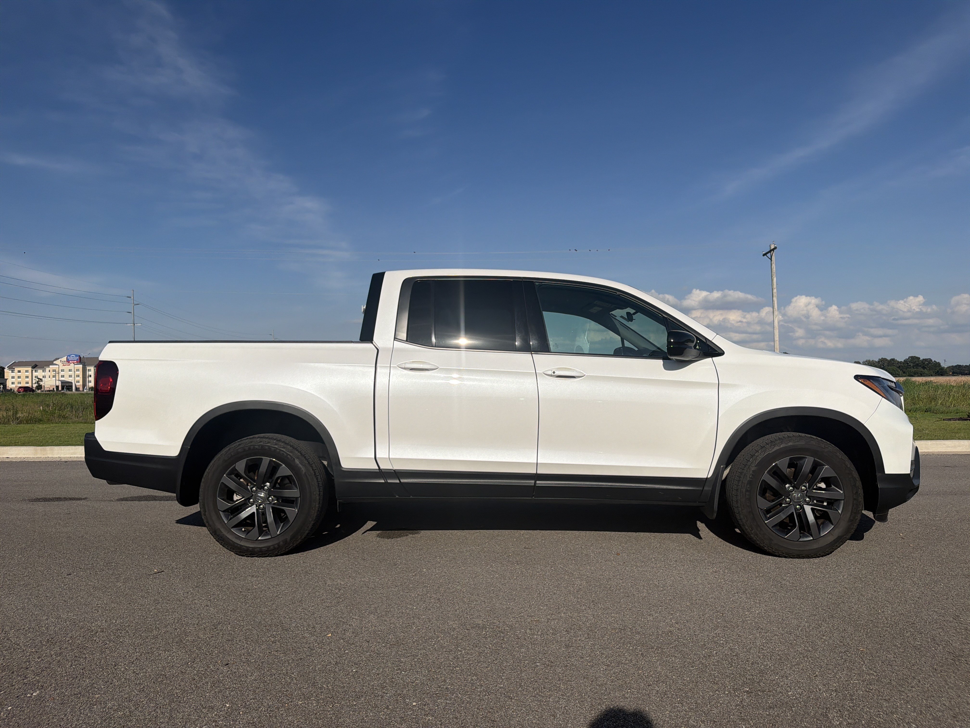 Certified 2023 Honda Ridgeline Sport image 6
