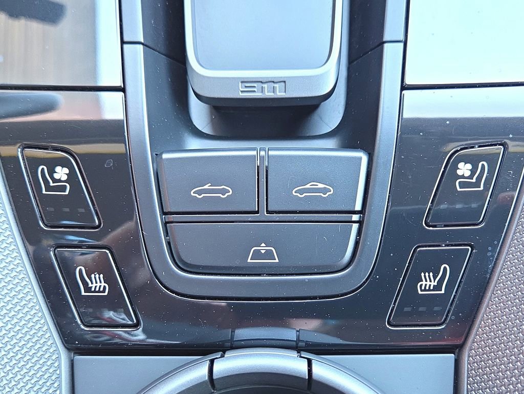 Certified 2021 Porsche 911 Carrera image 15