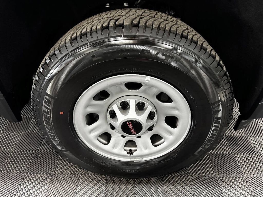 Used 2024 GMC Sierra 2500 Pro image 18