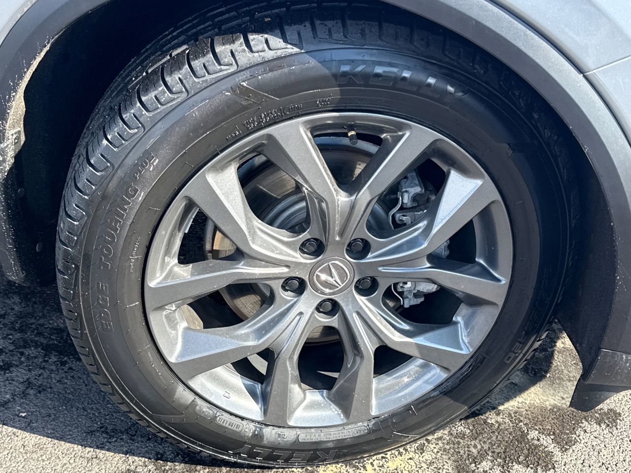 Used 2022 Acura MDX A-Spec image 9