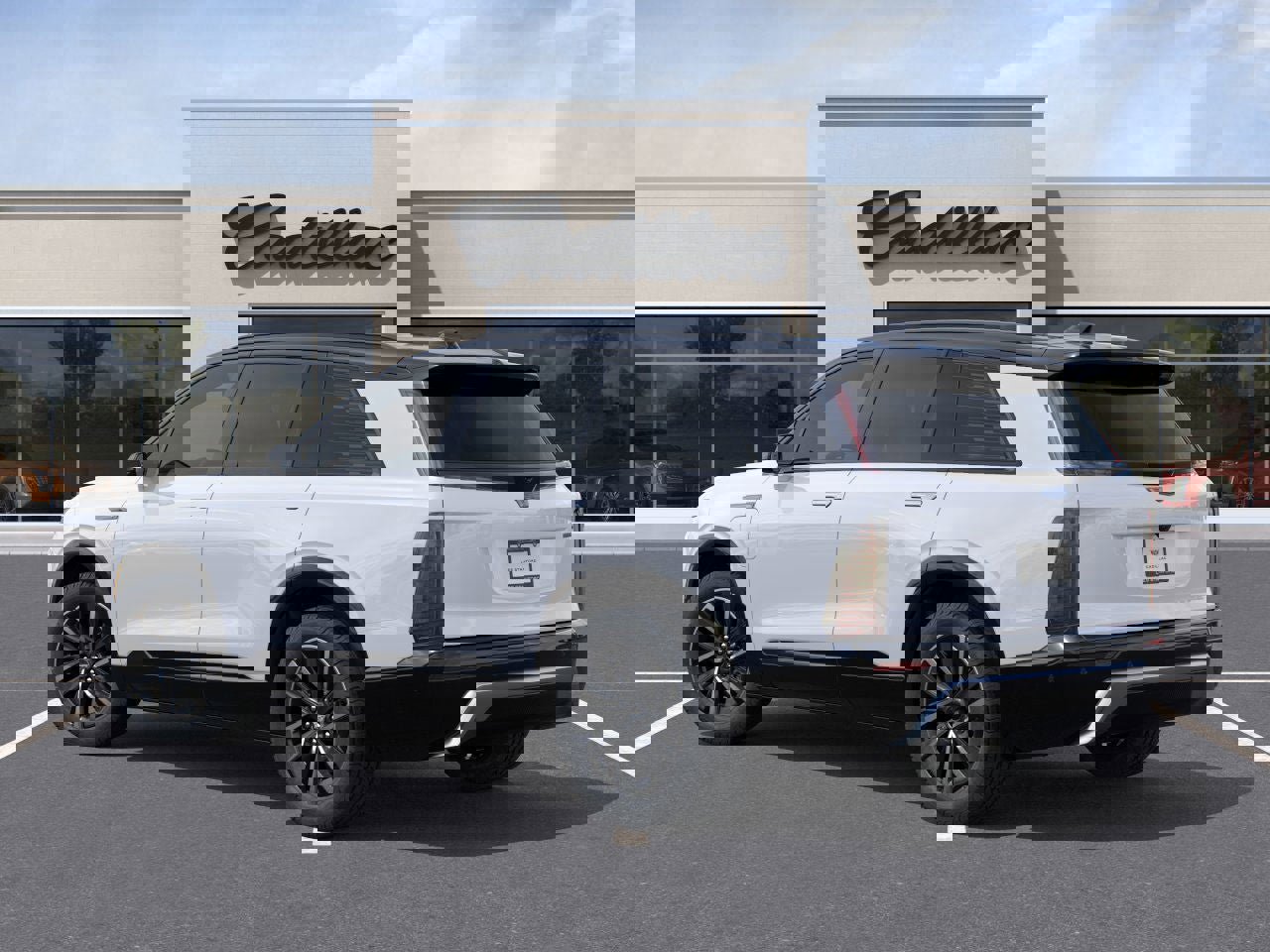 New 2026 Cadillac Vistiq Sport image 3