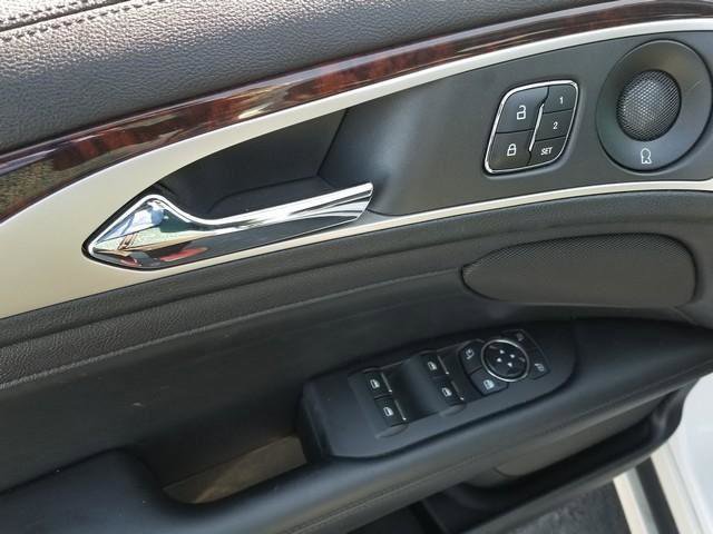 Used 2019 Lincoln MKZ Reserve image 11