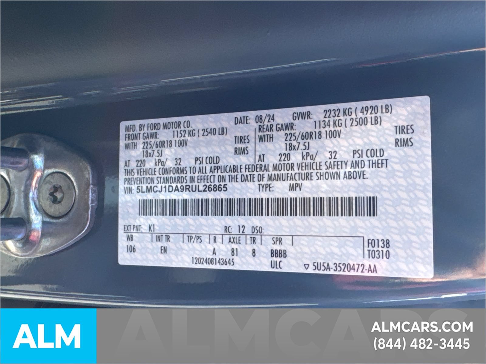 Used 2024 Lincoln Corsair AWD image 36