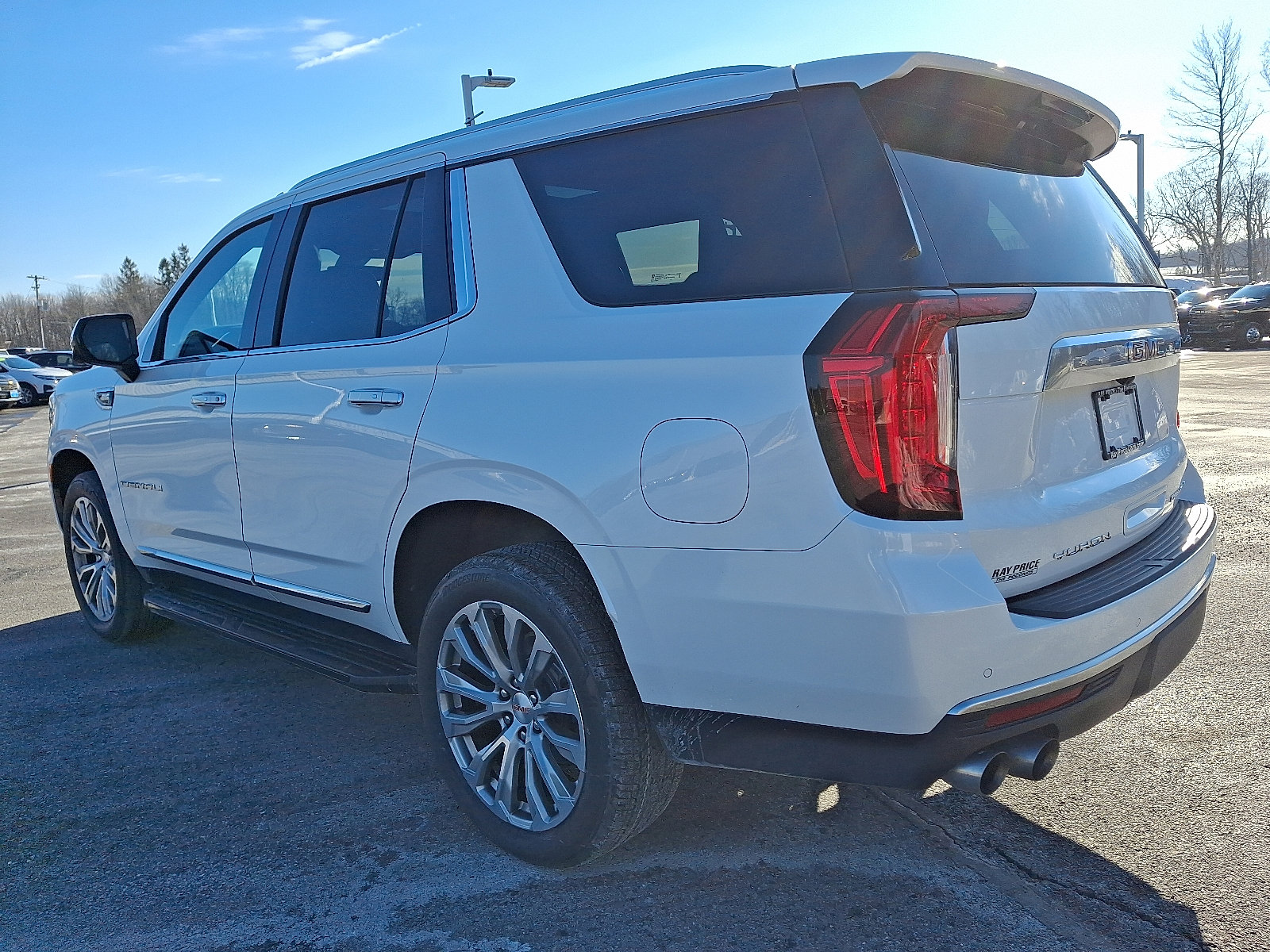 Certified 2021 GMC Yukon Denali w/ LPO, Illumination Package image 4