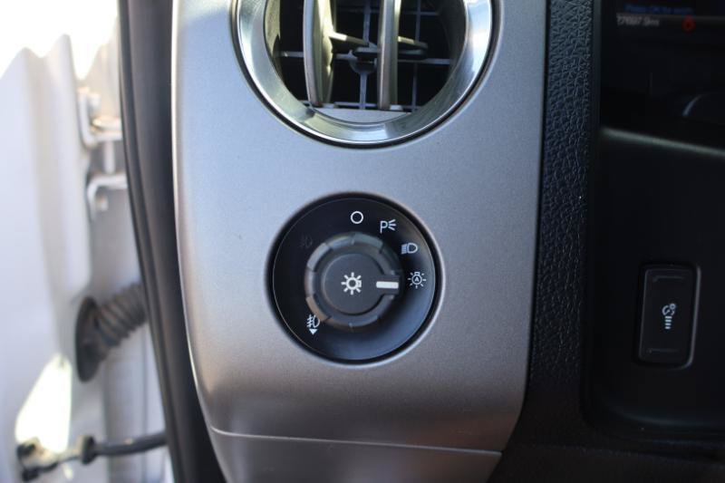 Used 2015 Ford Expedition EL Platinum AWD/4WD image 20
