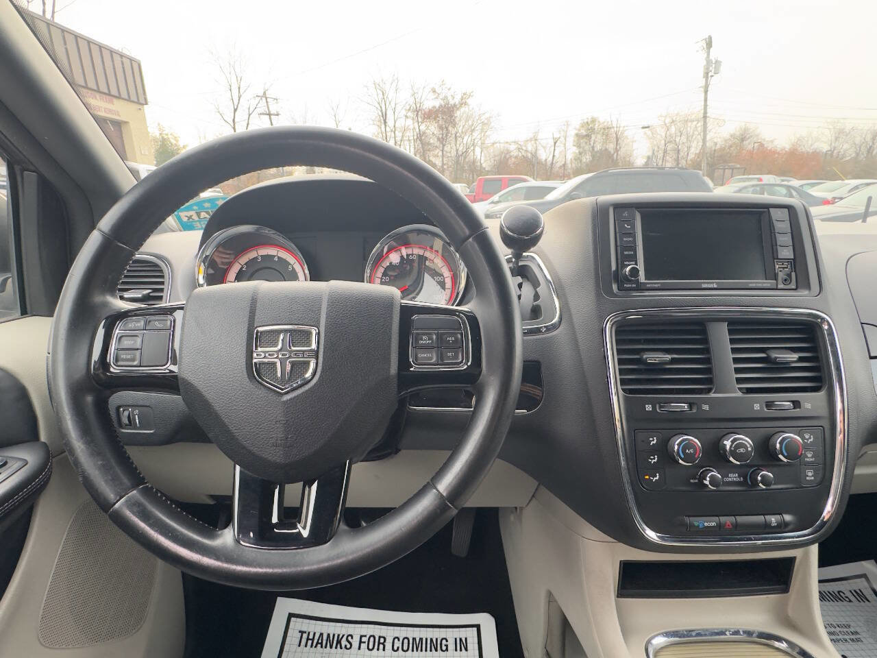 Used 2018 Dodge Grand Caravan SXT image 18