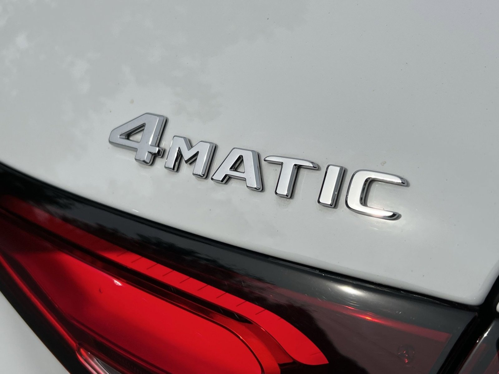 Certified 2025 Mercedes-Benz GLC 300 4MATIC image 33