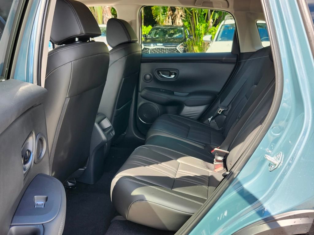 New 2026 Honda HR-V EX-L image 7