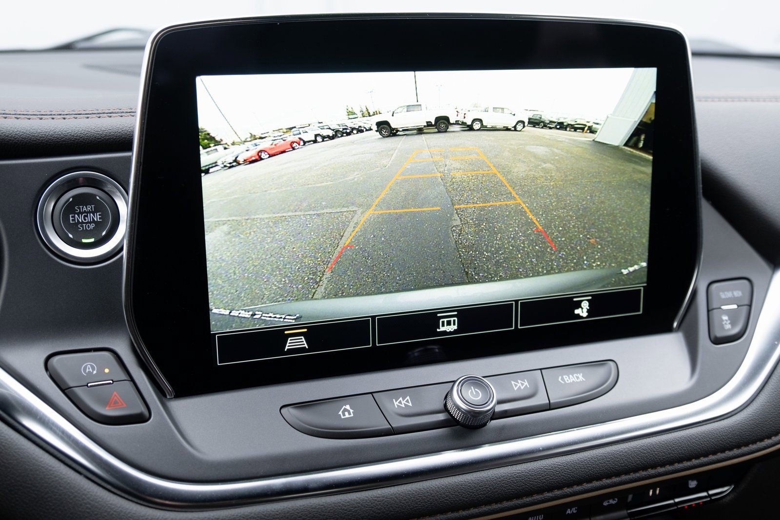 Used 2024 Chevrolet Blazer Premier AWD/4WD image 4