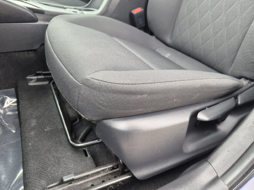 Used 2024 Toyota Corolla LE FWD image 12