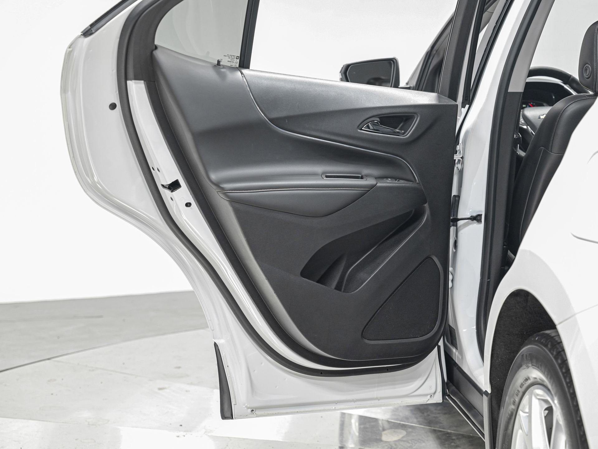 Used 2021 Chevrolet Equinox Premier image 28