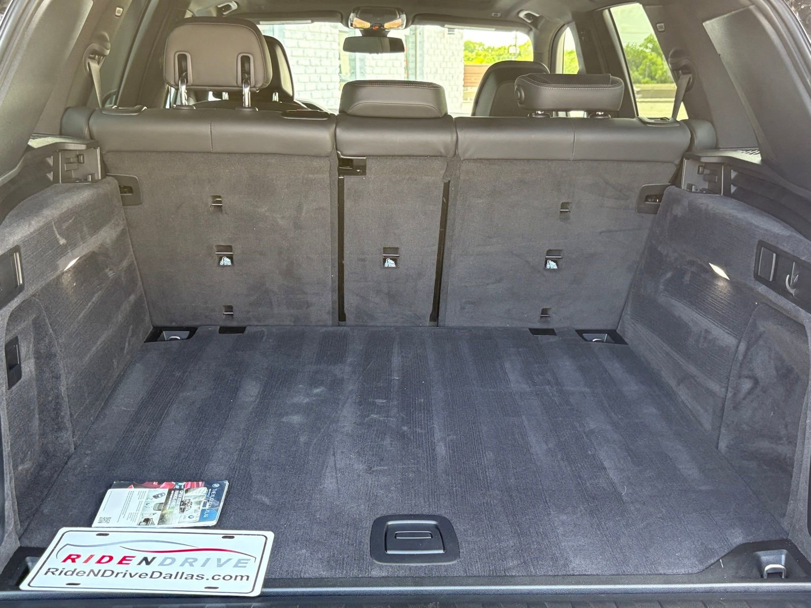 Used 2022 BMW X5 M50i w/ Premium Package image 54