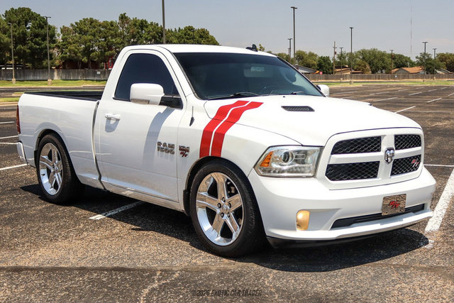 Used 2013 RAM 1500 R/T w/ Convenience Group RWD image 12
