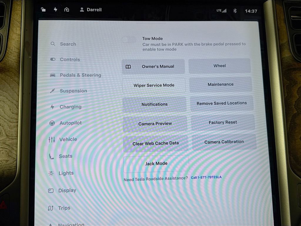 Used 2018 Tesla Model X 75D image 46