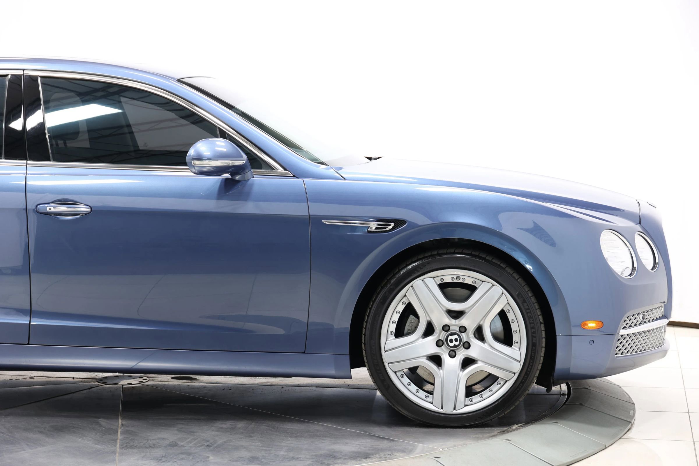 Used 2014 Bentley Flying Spur W12 AWD/4WD image 79