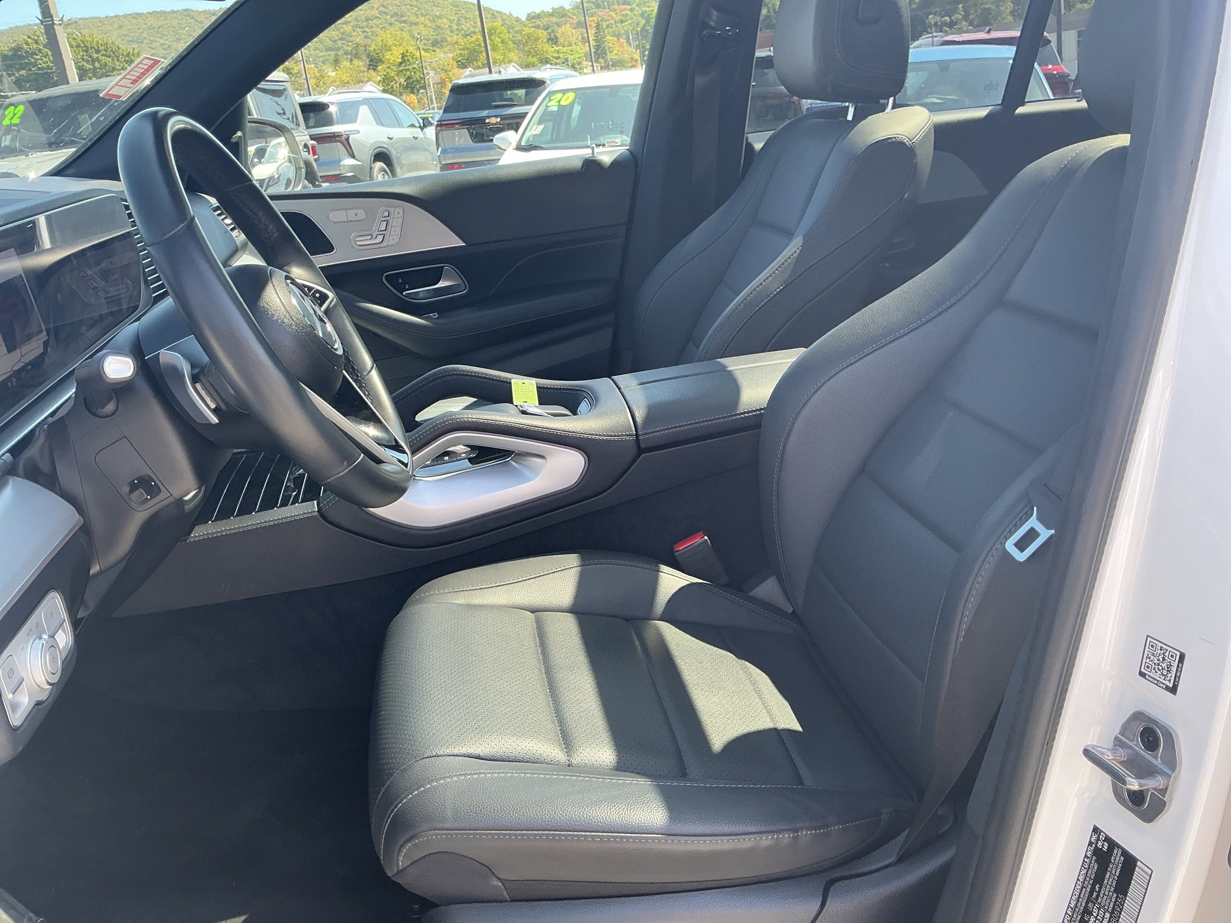 Used 2024 Mercedes-Benz GLE 350 4MATIC image 12