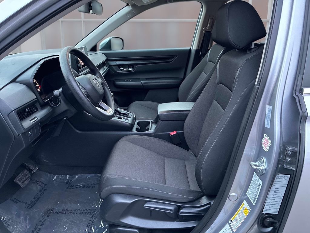 Used 2025 Honda CR-V LX image 18