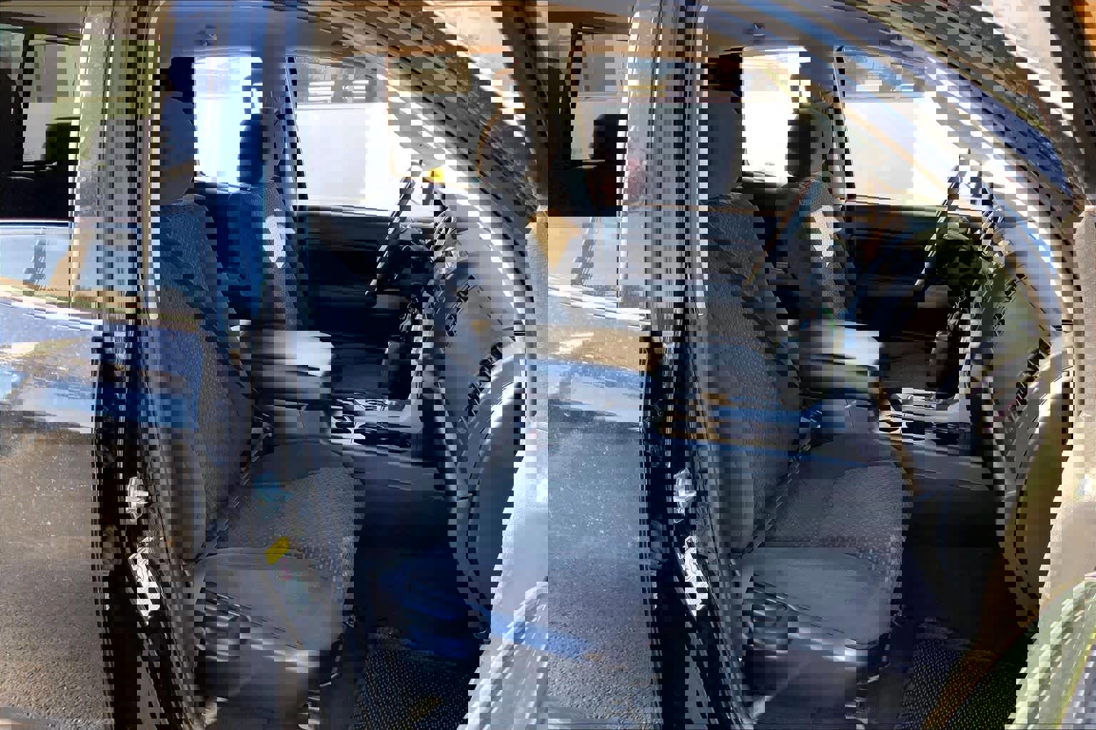 Used 2013 Toyota Tundra Double Cab 4.6L V8 6-Spd AT w/ SR5 Pkg image 8