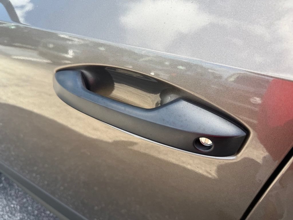 New 2026 Nissan Kicks S FWD image 10