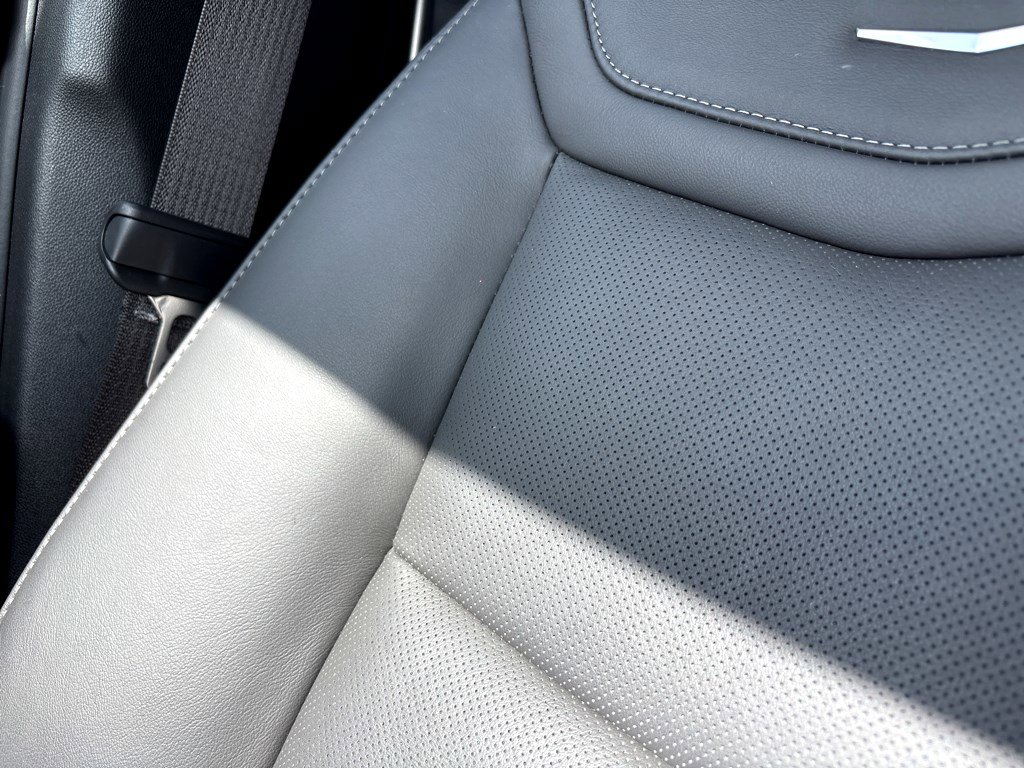 Certified 2024 Cadillac XT5 Premium Luxury FWD image 6