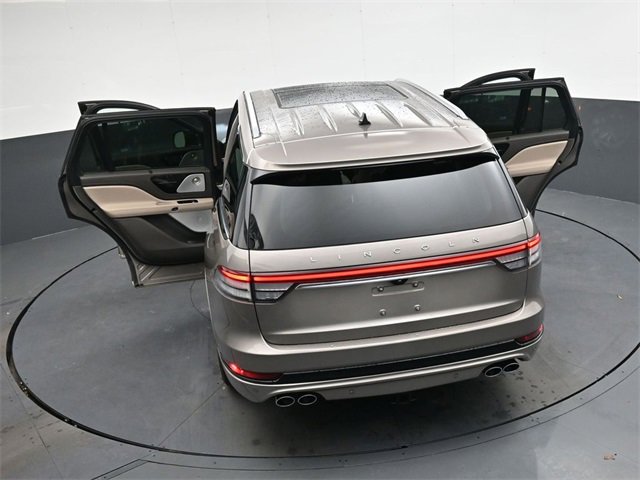Used 2021 Lincoln Aviator Grand Touring w/ Equipment Group 301A image 35