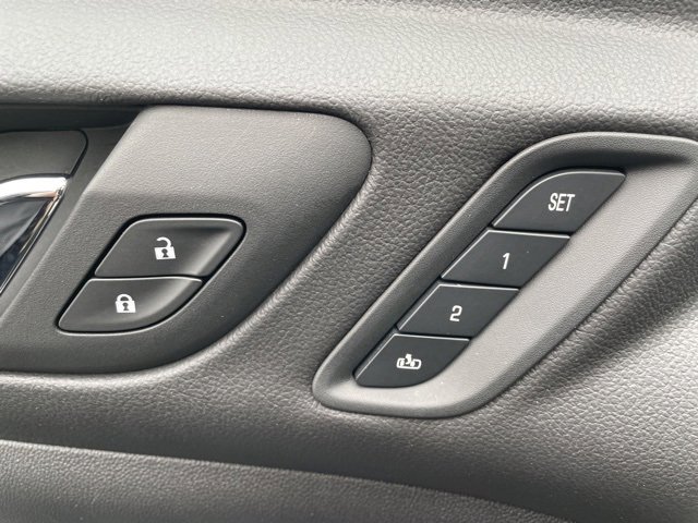 Used 2023 GMC Acadia Denali image 11