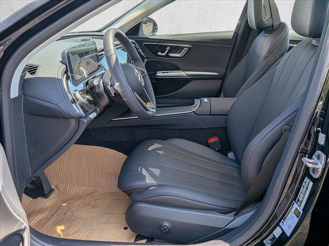 New 2026 Mercedes-Benz E 350 4MATIC Sedan image 4