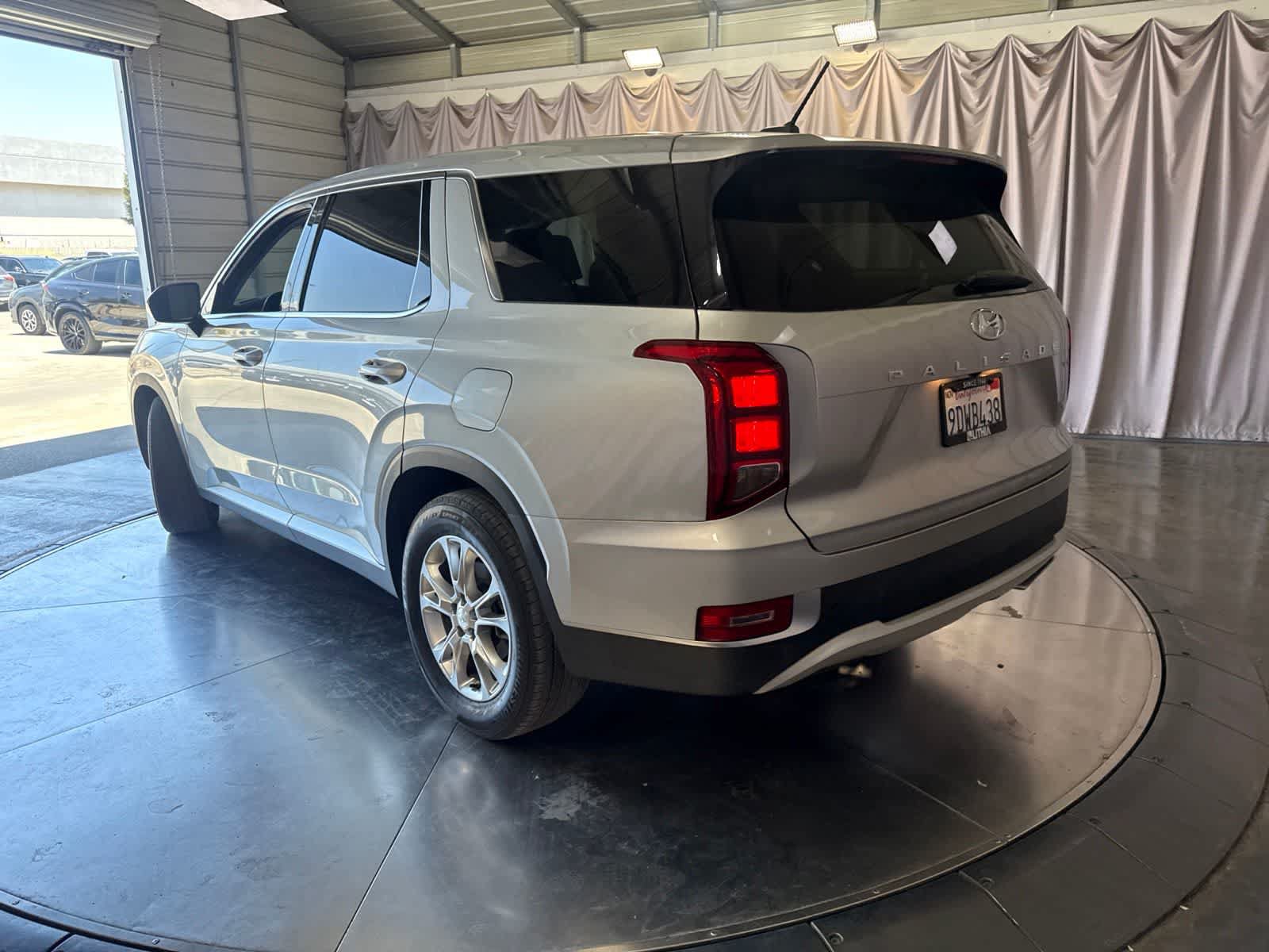 Used 2022 Hyundai Palisade SE AWD/4WD image 7