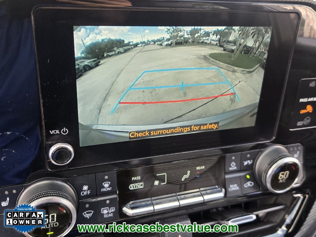 Used 2023 Toyota Highlander XSE FWD image 23