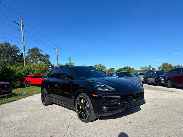 Used 2021 Porsche Cayenne Turbo S AWD/4WD image 1