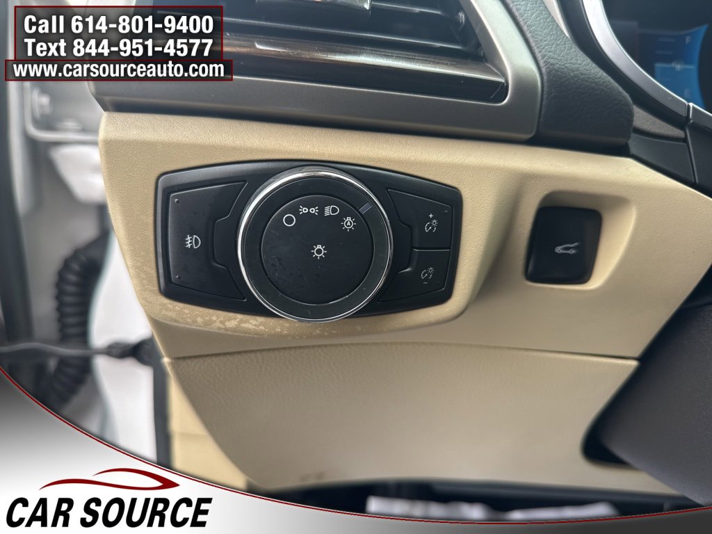 Used 2014 Ford Fusion SE w/ Equipment Group 202A image 18