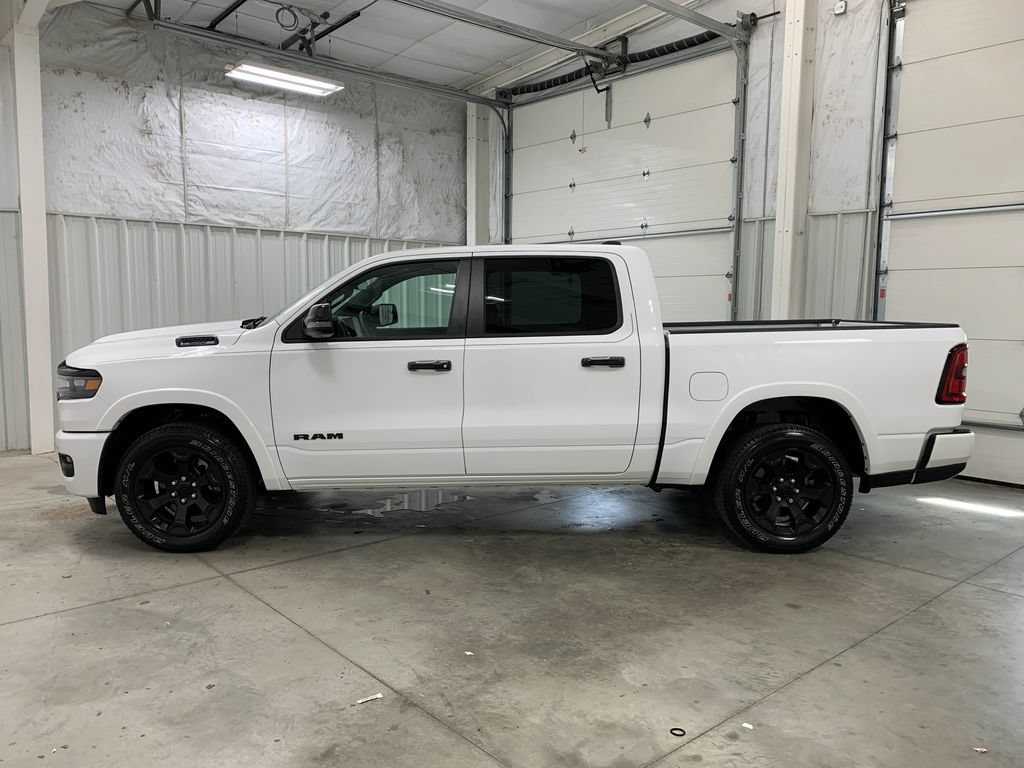 Used 2025 RAM 1500 Big Horn AWD/4WD image 4