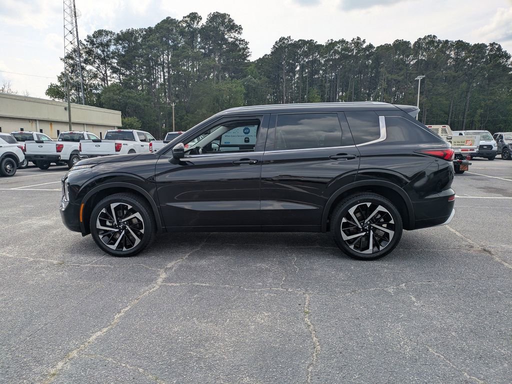 Used 2022 Mitsubishi Outlander SEL FWD image 7