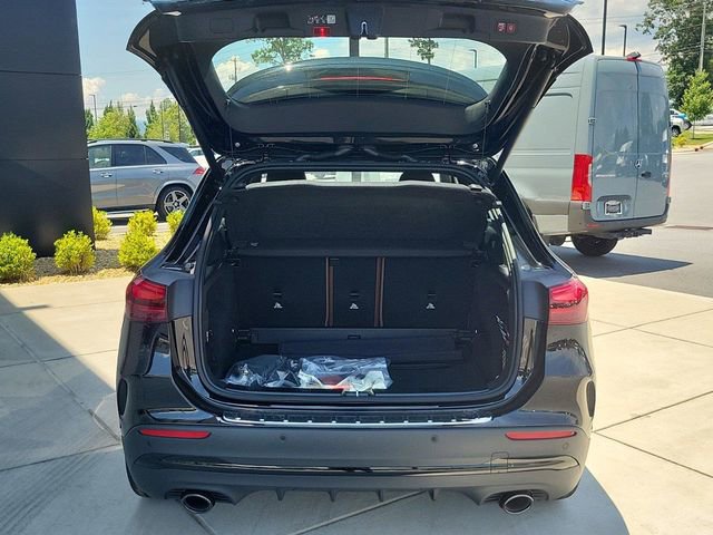 New 2025 Mercedes-Benz GLA 35 AMG 4MATIC image 5