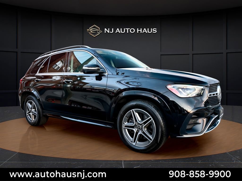 Used 2024 Mercedes-Benz GLE 450e 4MATIC w/ AMG Line Exterior