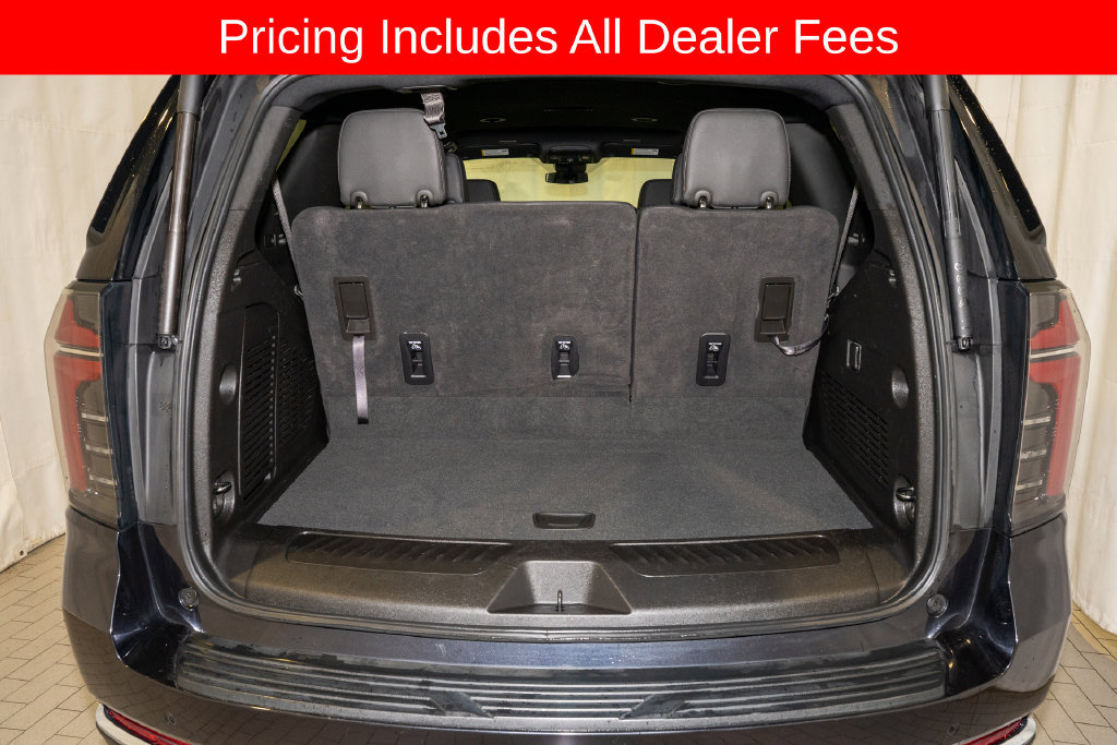 Used 2025 Chevrolet Tahoe LT RWD image 5