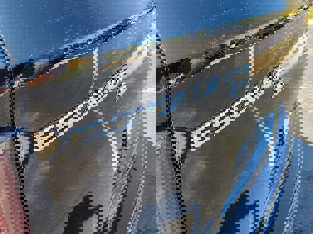 New 2026 Cadillac Escalade IQ Luxury 1 image 7