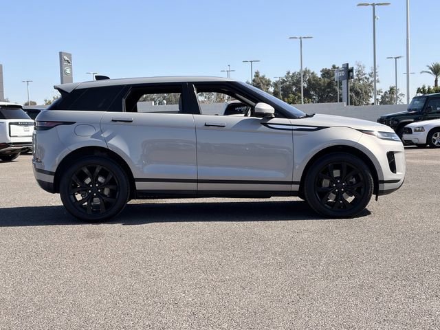 Used 2020 Land Rover Range Rover Evoque SE image 27