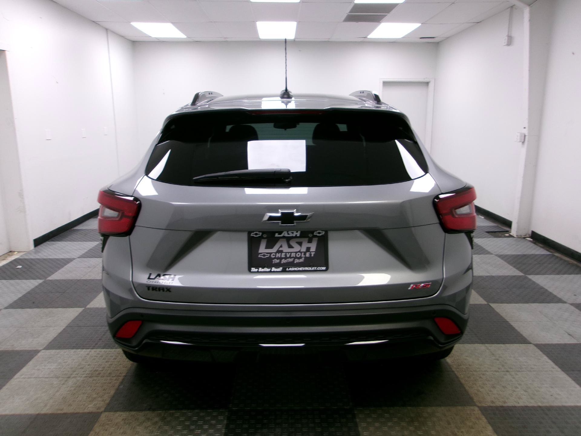 New 2026 Chevrolet Trax RS w/ Driver Confidence Package FWD image 12